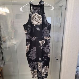 Venus bodycon halter top dress with pockets